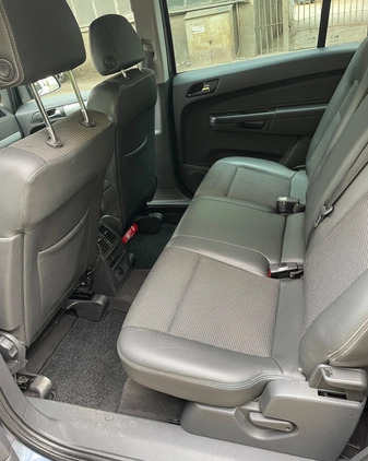 Opel Zafira cena 12900 przebieg: 335000, rok produkcji 2007 z Starachowice małe 79